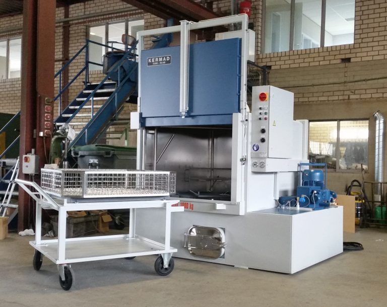 Kermad K4V met clean-out panel - Industriële reinigingsmachines