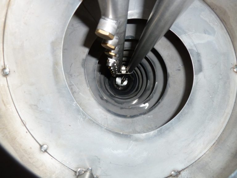 Rotary drum parts washer Industriële reinigingsmachines