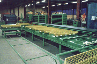 Kermad assembly table